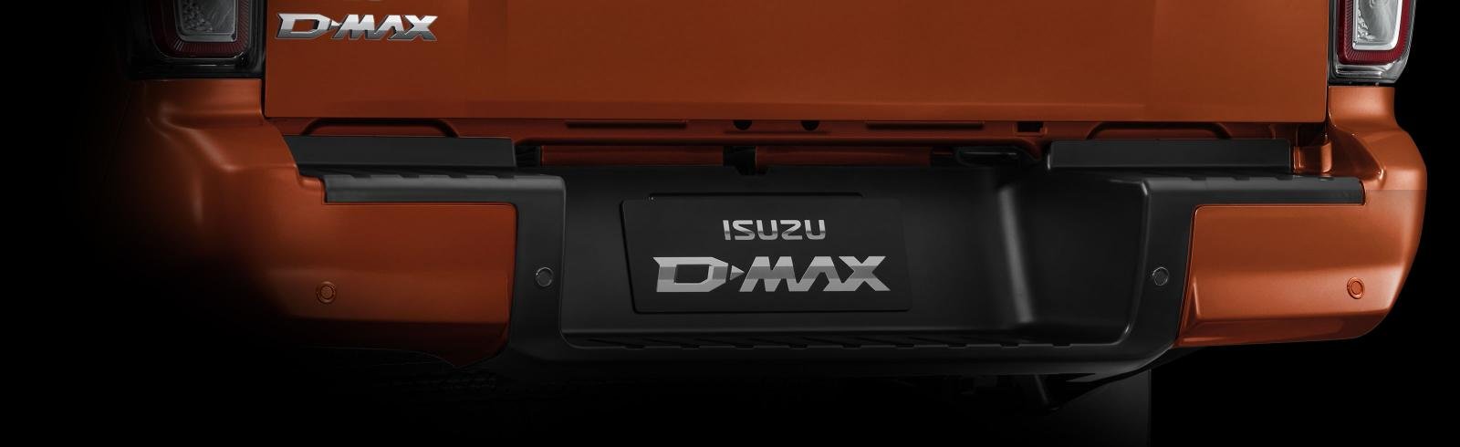 Đuôi xe Isuzu D-Max 2022 thiết kế gọn gàng, vuông vức